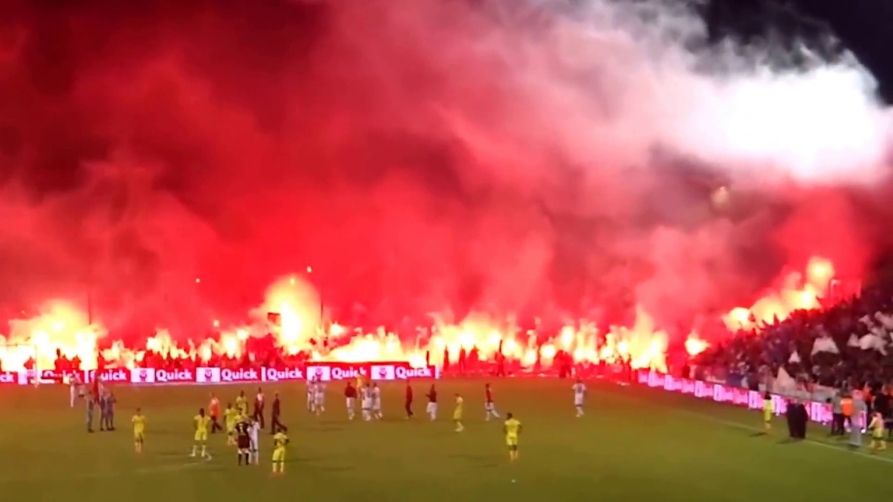 ULTRAMARINES BORDEAUX adieu lescure