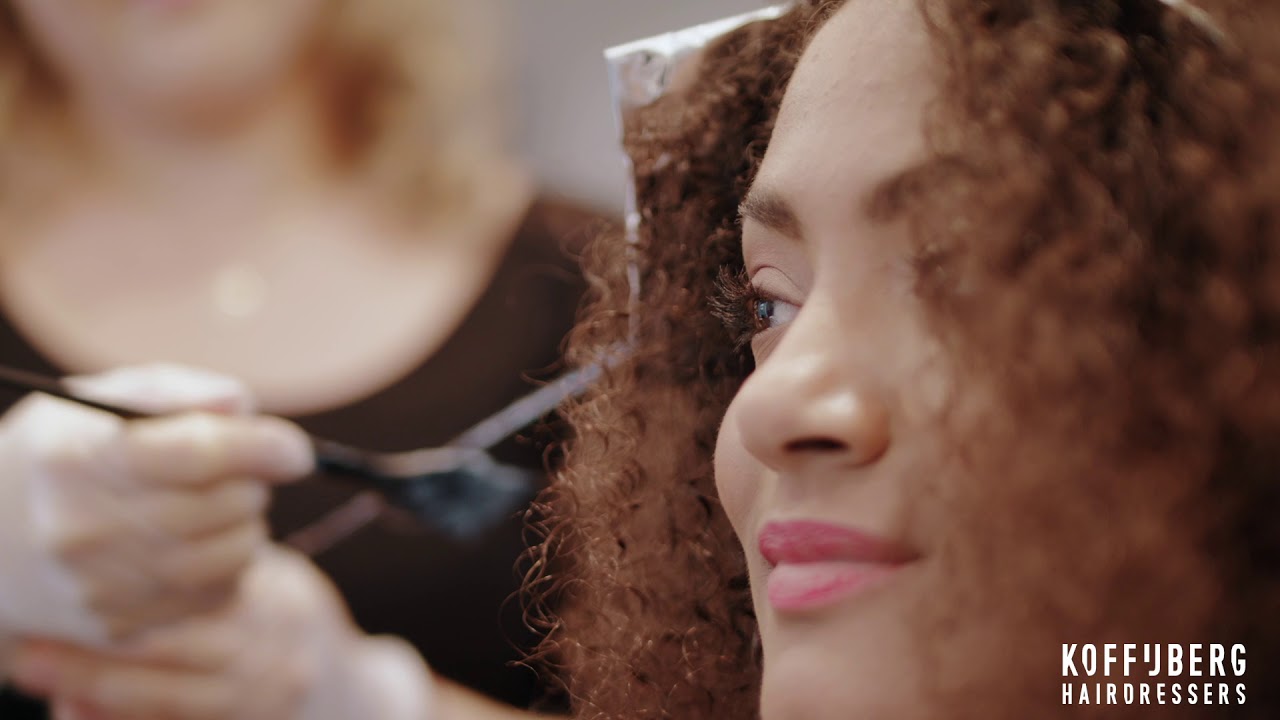 Krullen Kapper Koffijberg Amsterdam - Mixed Hair Specialist