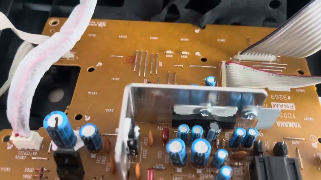 Teclado Yamaha E333 sem som (como arrumar how to fix)