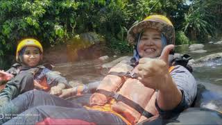 Ibs On Vacation song By  Cherybelle Dengarkan Suaraku