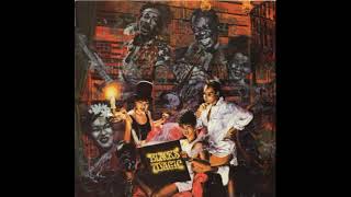 Watch Saltnpepa Negro Wit An Ego video
