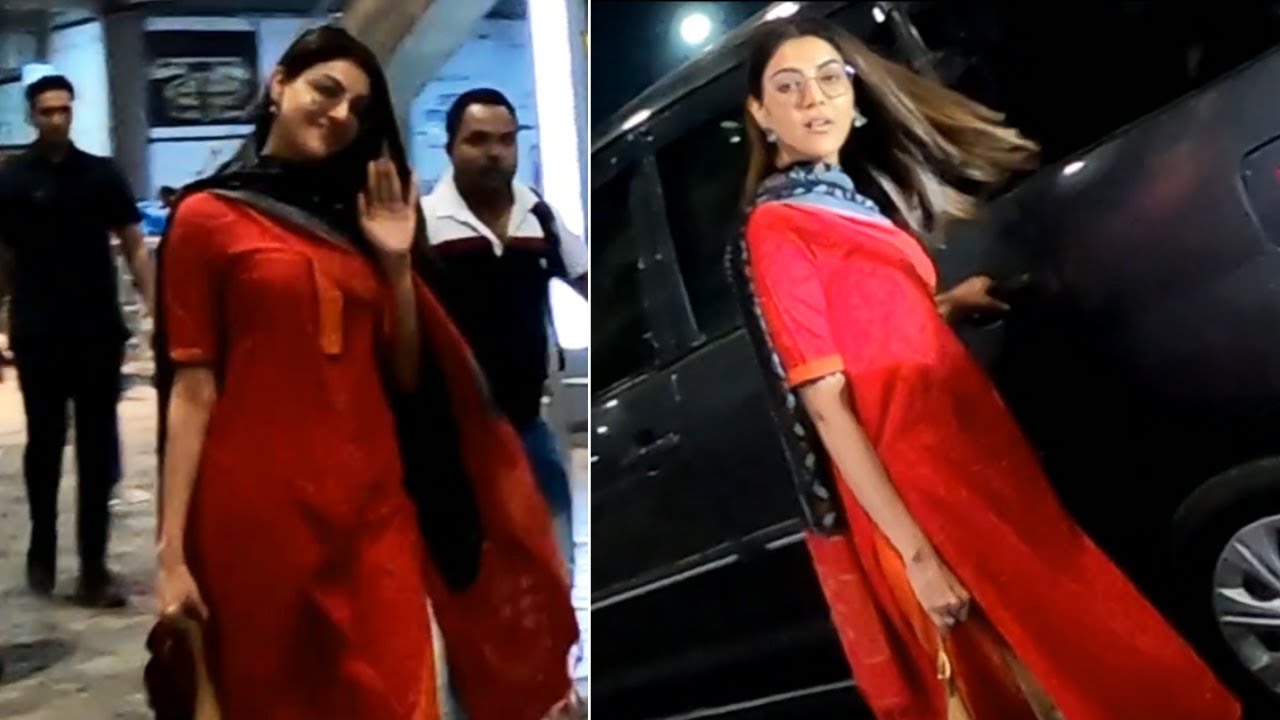 Kajal Aggarwal Exclusive Visuals @ Airport | Kajal Visuals @ Airport | Manastars