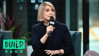 Creator Liz Feldman Praises &quot;Dead To Me&quot; Stars Christina Applegate &amp; Linda Cardellini