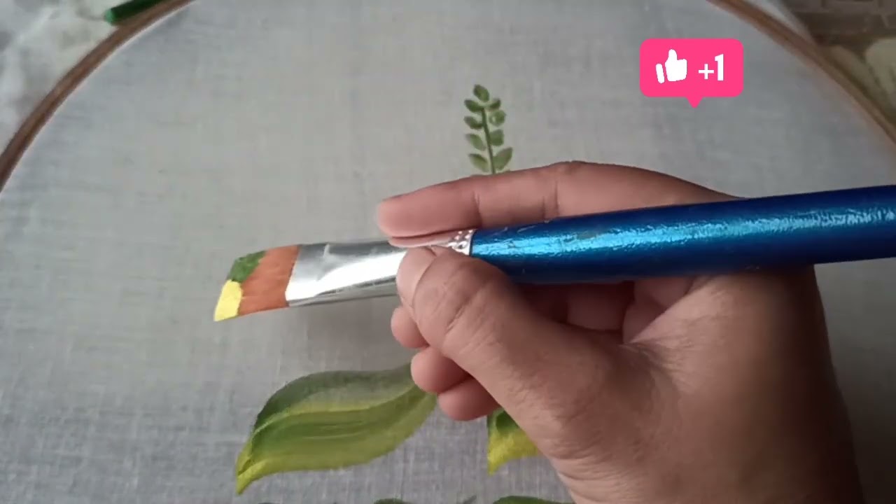 free hand leaf painting 🌿