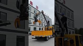 Log loader crane #forestryequipment #grapple #cranetruck #crane #logloader