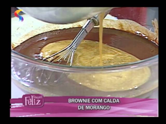 SEMPRE FELIZ RECEITA DE BROWNIE COM CALDA DE MORANGO 3/5