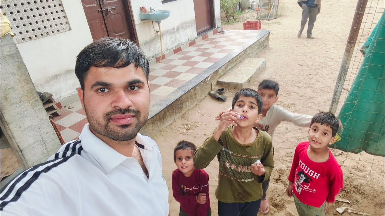 Bacho ke sath enjoy🤣🤣