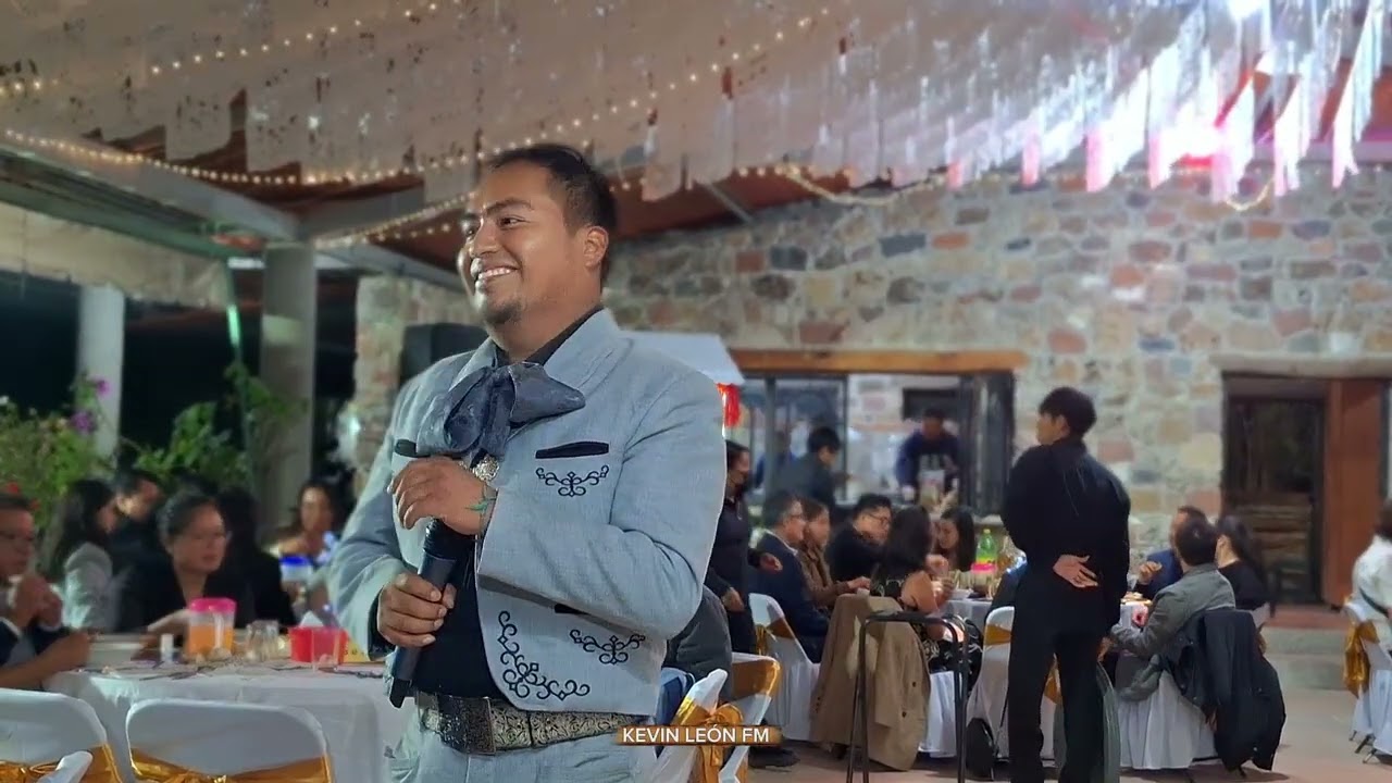 DEJA QUE SALGA LA LUNA - MARIACHI ÑUU SAVI DE NOCHIXTLAN OAXACA