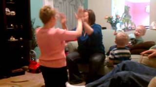 Retarded clapping