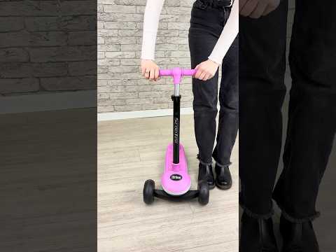 Самокат трехколесный детский iTrike 8899-black с подсветкой, черный, видео 1