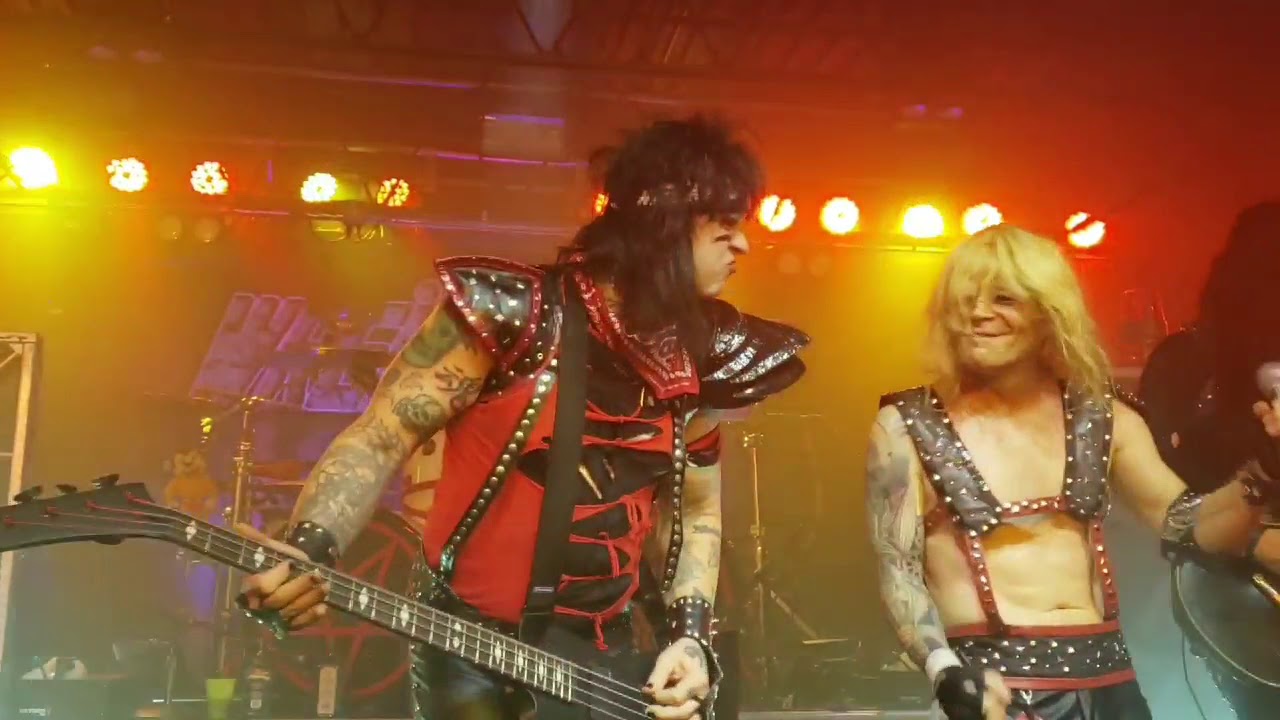 Wreking Crue Come on and Dance YouTube