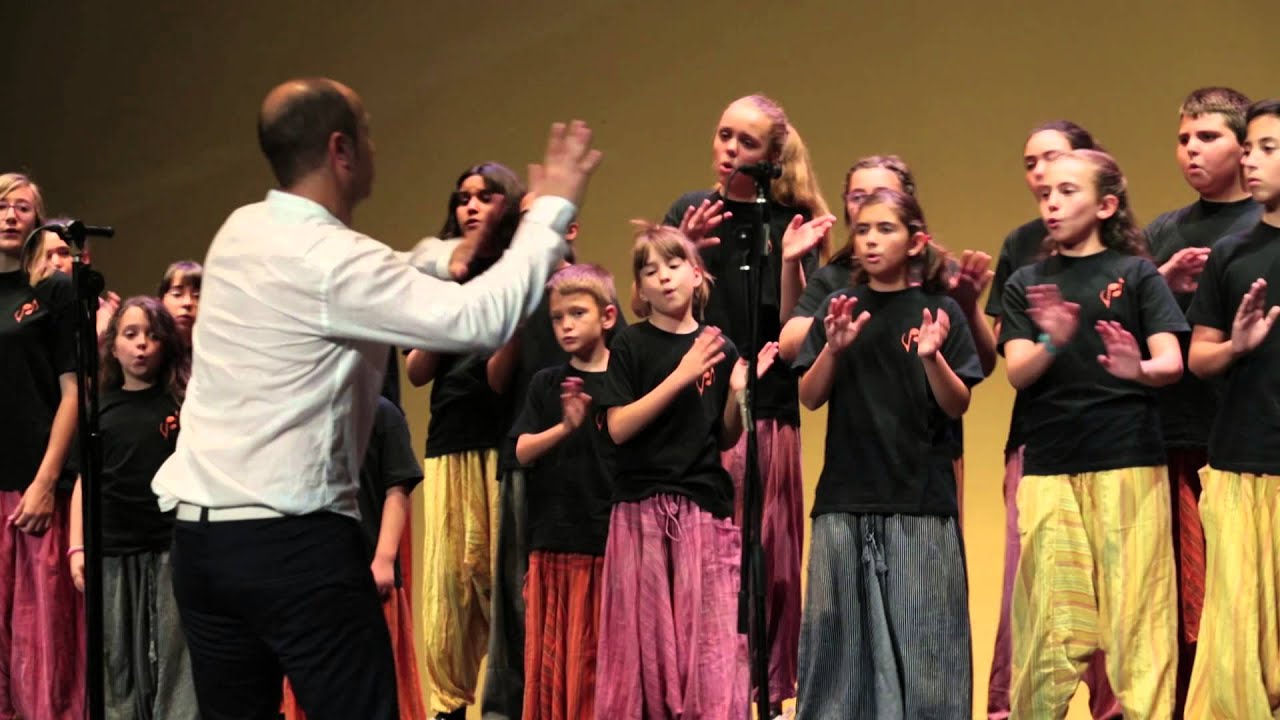 Coro Alicia de Larocha   let me fly