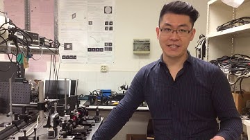 Digital inline holographic microscpy