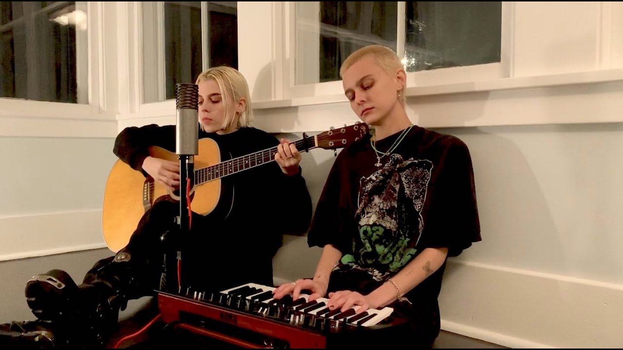 ‪@KaceyMusgraves‬