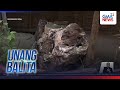Babae, patay matapos mabagsakan ng malaking tipak ng bato ang kanilang bahay... | Unang Balita