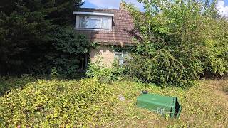 We EXPLORED This ABANDONED Smoker's House from the 80s