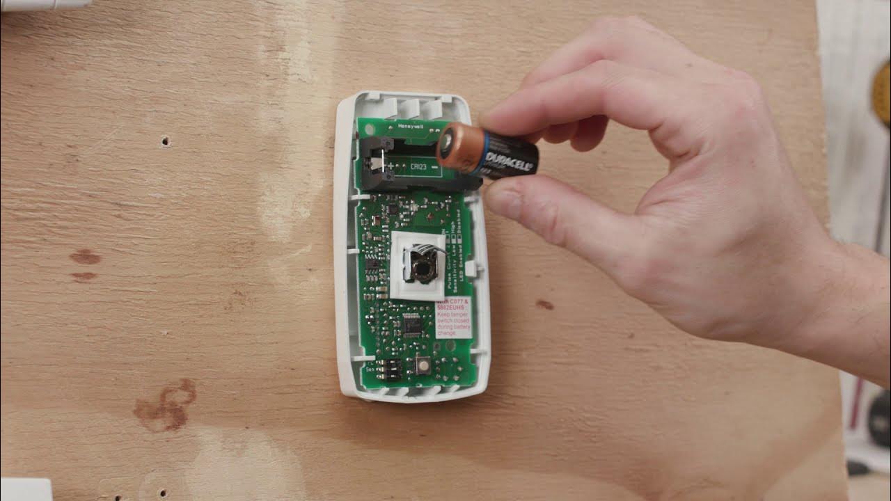 HONEYWELL WIRELESS ALARM SENSOR BATTERY HOW TO CHANGE YouTube