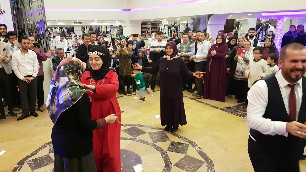 Karaman Kaşık oyunu