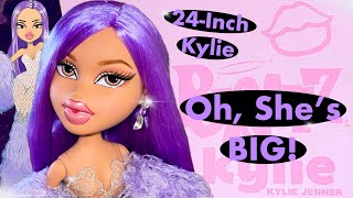 It’s GODZILLA Kylie!😳 Bratz BIG Kylie Jenner Doll UNOBOXING & Review…Worth It??🔥🍵