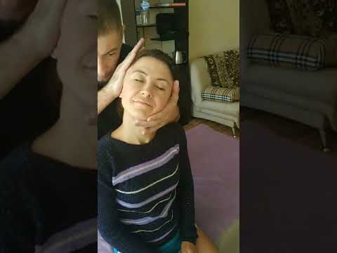 Мануальная терапия при боли в шее. Хруст.