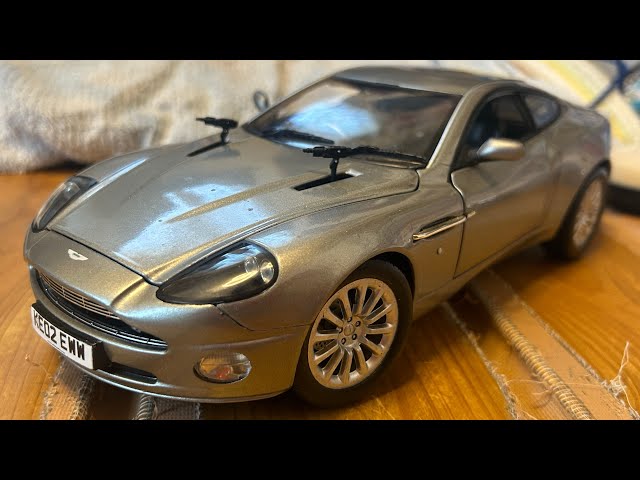 【絶版品】JOY RIDE 1/18 007 アストンマーチン バンキッシュ 絶版品】JOY RIDE 1/18 007 アストンマーチン バンキッシュ 【公式通販】