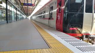 【まさかの促進メロディー途中切り・・・】2332f=2232f(元1702f)特急岐阜行き中部国際空港発車