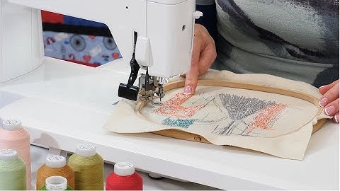 Colour Mixing Techniques When Painting With Threads with Dionne Swift