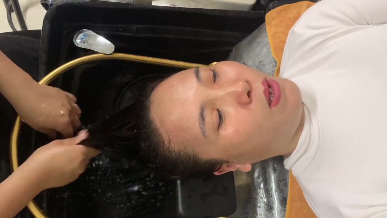 Hair wash and relaxing massage#relax #relax 