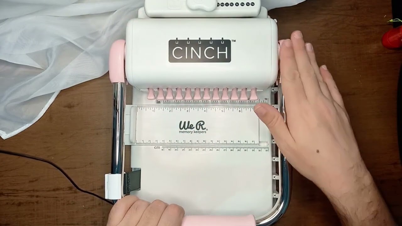 REVIEW ENCADERNADORA THE CINCH FUROS QUADRADOS