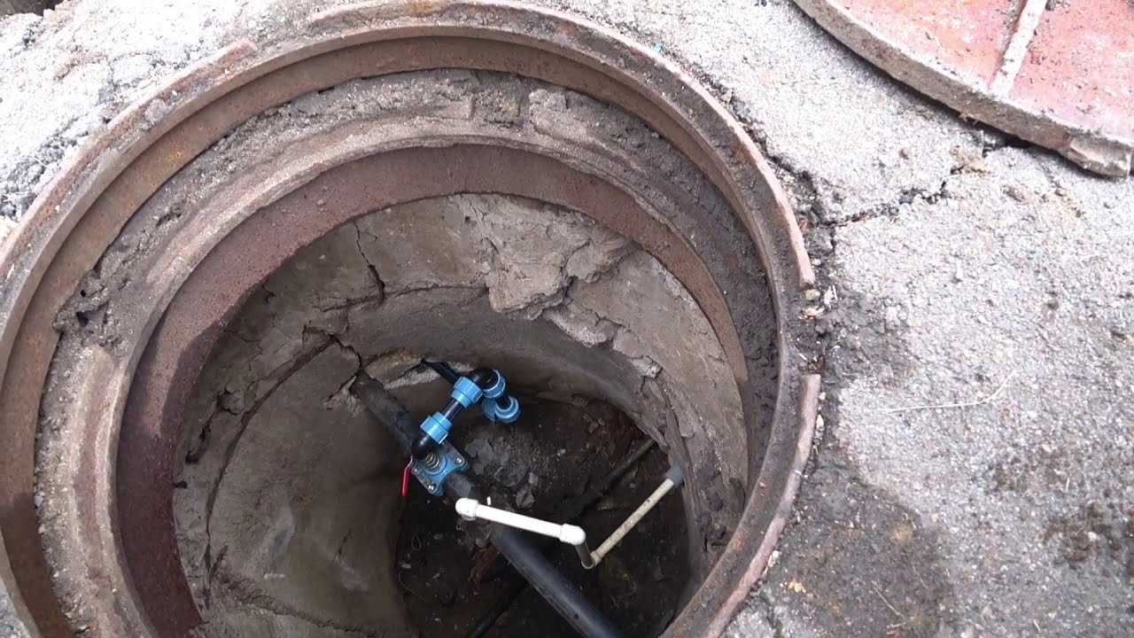 🔴Замена ввода водопровода в дом.прокол в дом вручную. врезка в 63 трубу ...