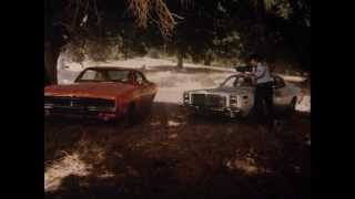 The Dukes of Hazzard: The General Lee broadsides a tree