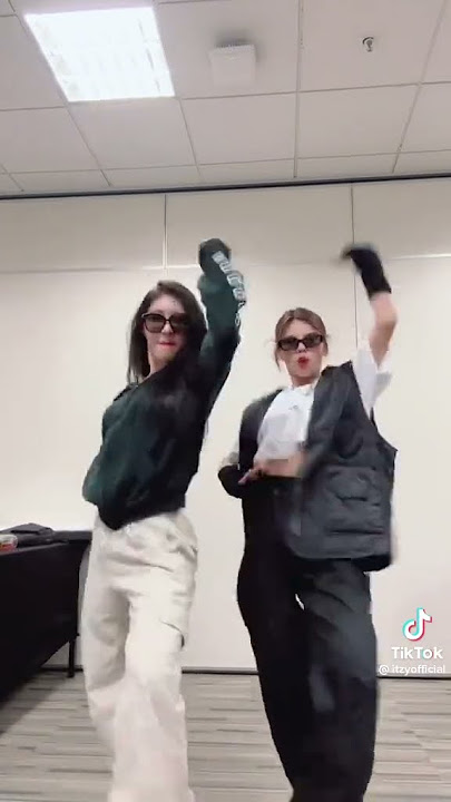 ITZY boom boom pow challenge✨ #itzy #boomboompow