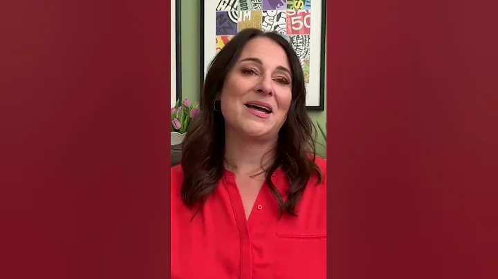 NYT Bestselling Author Jennifer Weiner Discusses t...