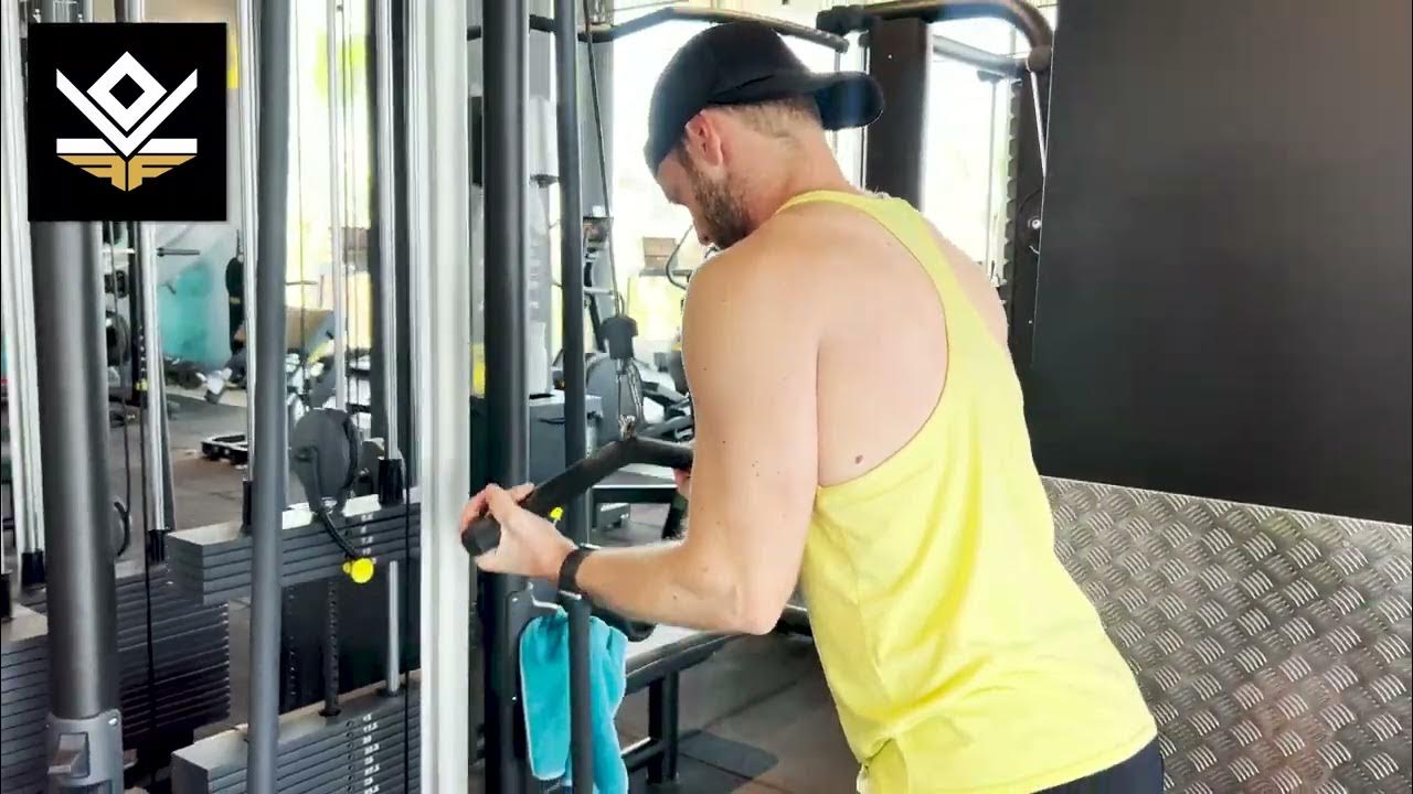 EXTENSION DE TRICEPS en POLEA AGARRE INVERTIDO SUPINO YouTube