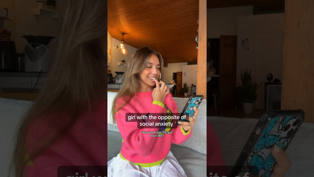 девушка с противоположностью социальной тревожности 