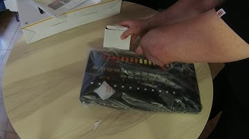 Behringer RD-8 Rhythm Designer unboxing (no talking) - Australian version