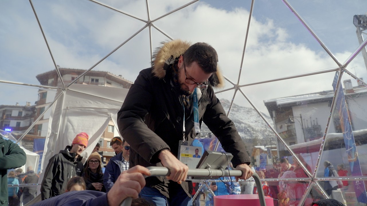 Il Fuoripista Olimpico #8: L'energia del Fan Village e i piatti della beneficienza