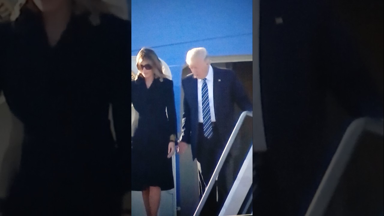 Melania Trump refuses to hold Donald Trump’s hand  