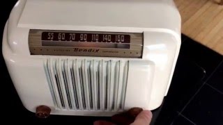 CLASSIC! 1947 Ivory Bendix Aviation Model 526A Bakelite AM Tube AM Radio Totally Restored!