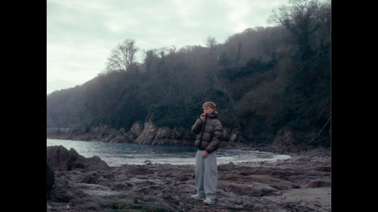 Watch Finn Askew - Dive In (Official Video) on YouTube Watch Finn Askew - Dive In (Official Video) on YouTube
