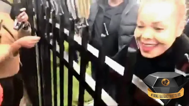 Janet Jackson Visits Her Childhood Home In Gary, I...