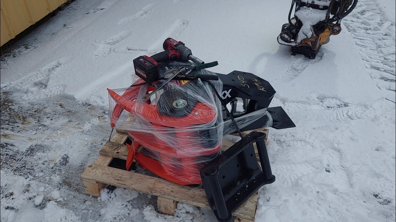 kx-210-energiapuukoura Konesillalta Asennetaan koura käyttökuntoon