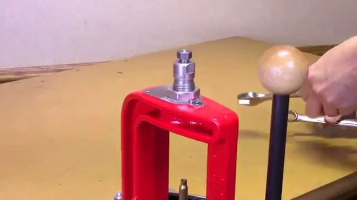 Install Easy X Expander in Rifle Full Length Sizing Die