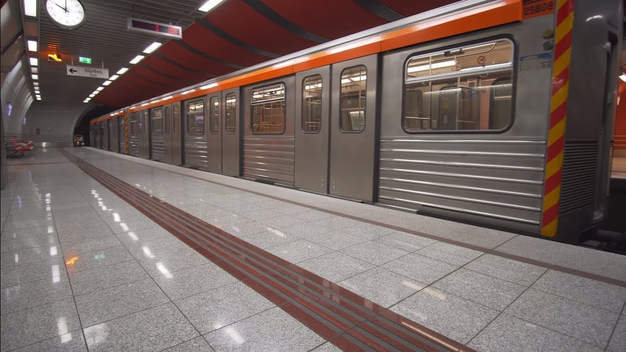 Greece, Athens, metro ride from Peristeri to Anthoupoli, 4X escalator