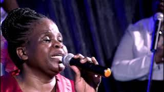 Make Simangele Dlamini - Liyinkemba