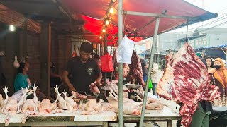 Tukang Potong Ayam & Daging Yang Selalu Ramai Pembeli di Pagi Hari