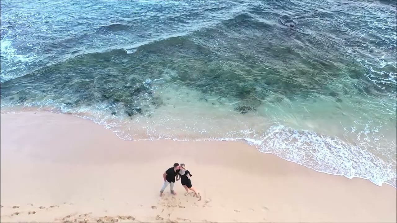 Oahu Proposal Photography and Video-Proposal Photographers in Oahu, Hawaii