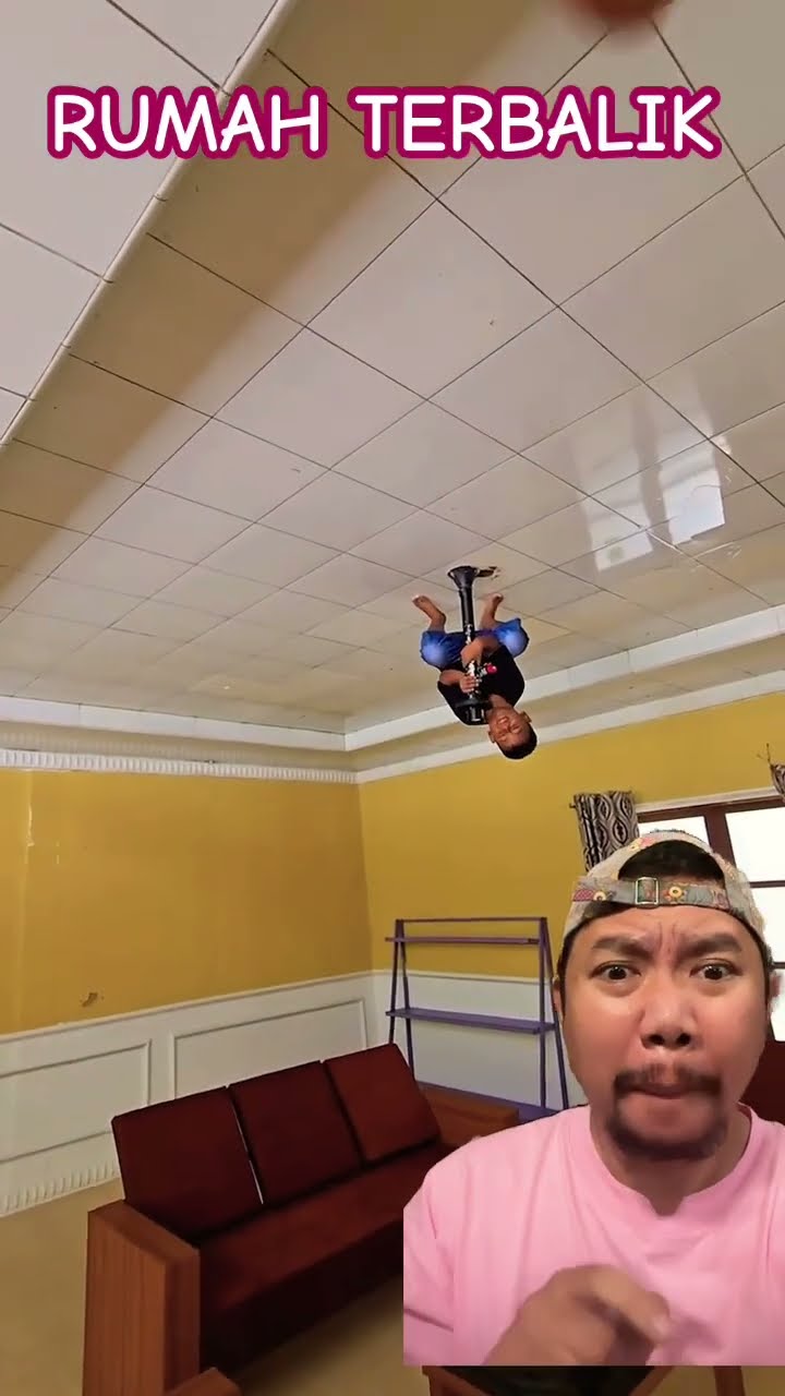 RUMAH TERBALIK BIKIN PUSING!!!!!???