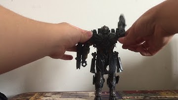 Transformers The Last Knight: Voyager Class Megatron Review