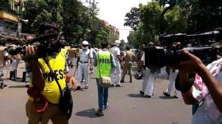 Kolkata journalists given 'identification' jackets ahead of BJP rally